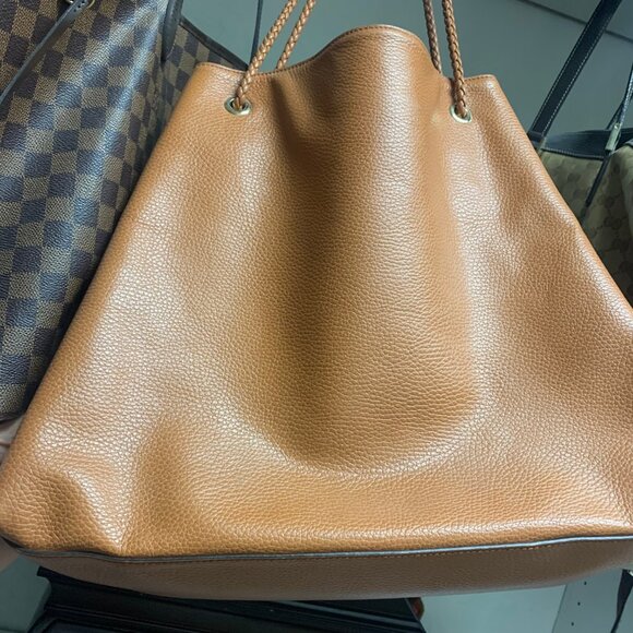 Authentic Gucci Tan Leather Hobo Bag - Large - Drawstring Braided Handles - Picture 5 of 8